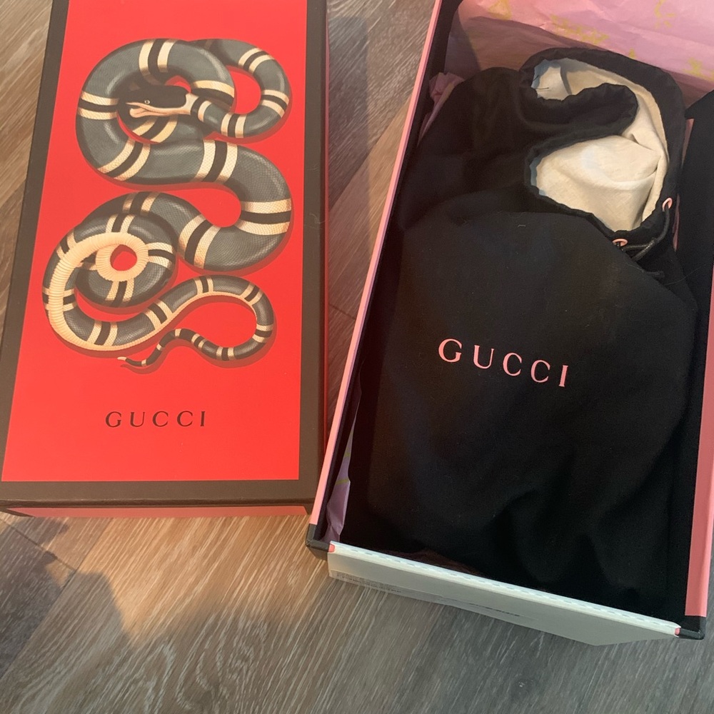 Gucci